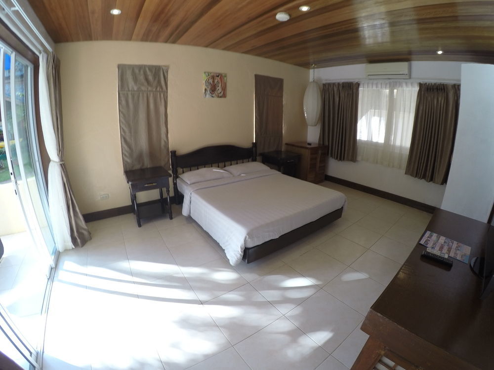 Hotel Pinjalo - Jade Hill Project Development
