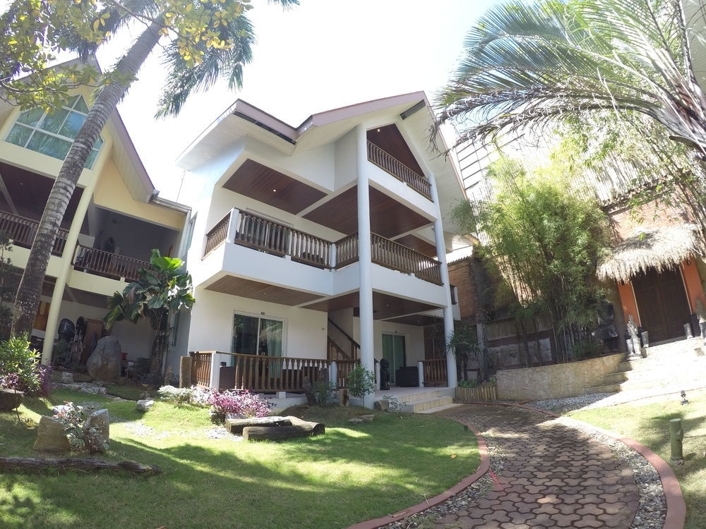 Pinjalo - Jade Hill Project Development 3*